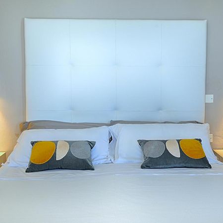 Hotel Deanna เบลลาเรีย-อีเจอา มารีนา ภายนอก รูปภาพ