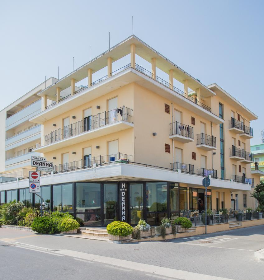 Hotel Deanna เบลลาเรีย-อีเจอา มารีนา ภายนอก รูปภาพ